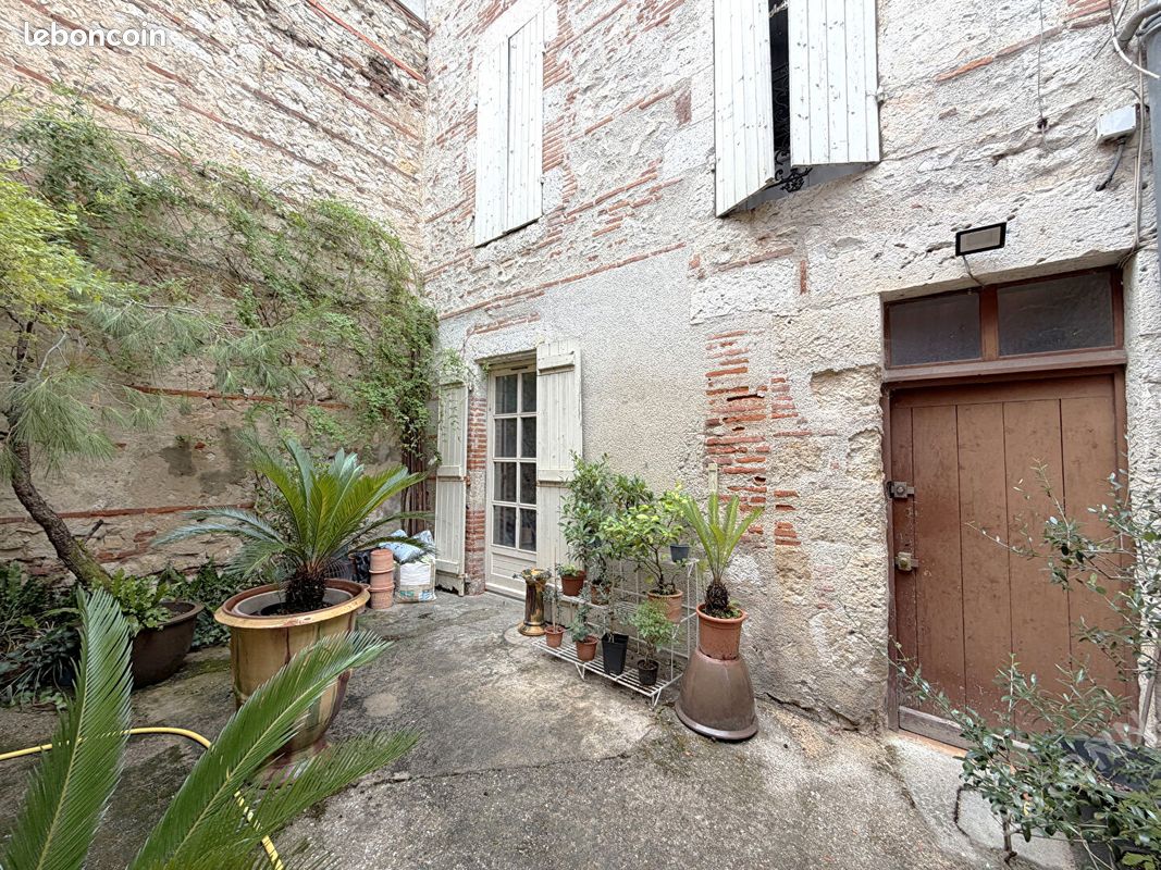 Immeuble 10 pièces 180 m² · à Agen · 180 m² · 260 000 €