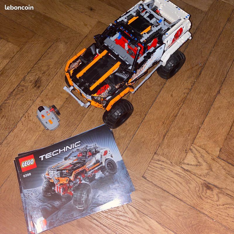 Lego Technic 9398 - 4x4 télécommandé (image 1)