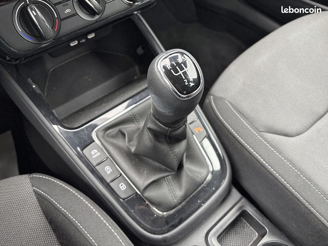 SKODA Fabia 1.0 TSI 95 ch EVO 2 BVM5 Selection (image 15)