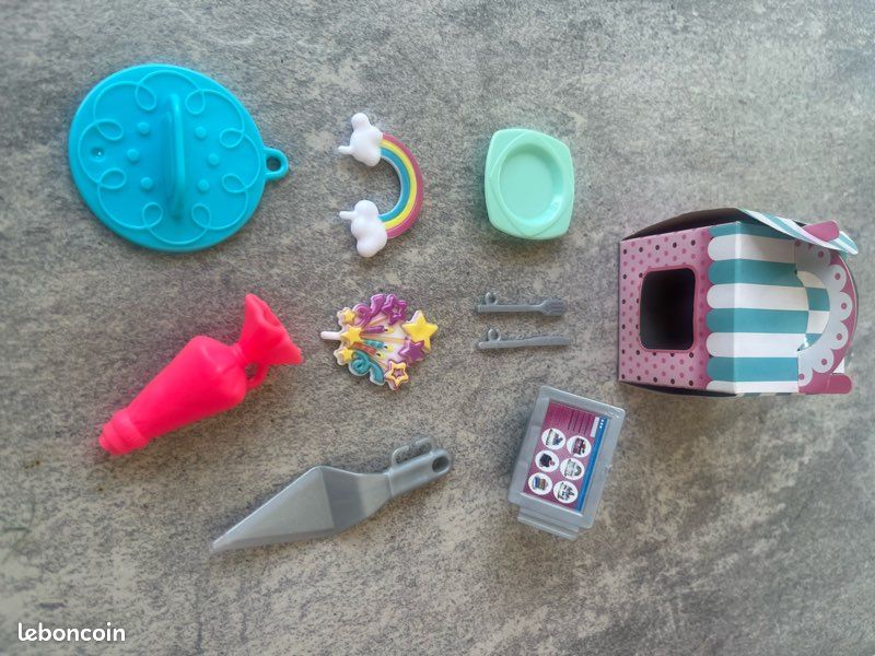 Barbie pâtissière et sa pâtisserie (image 6)