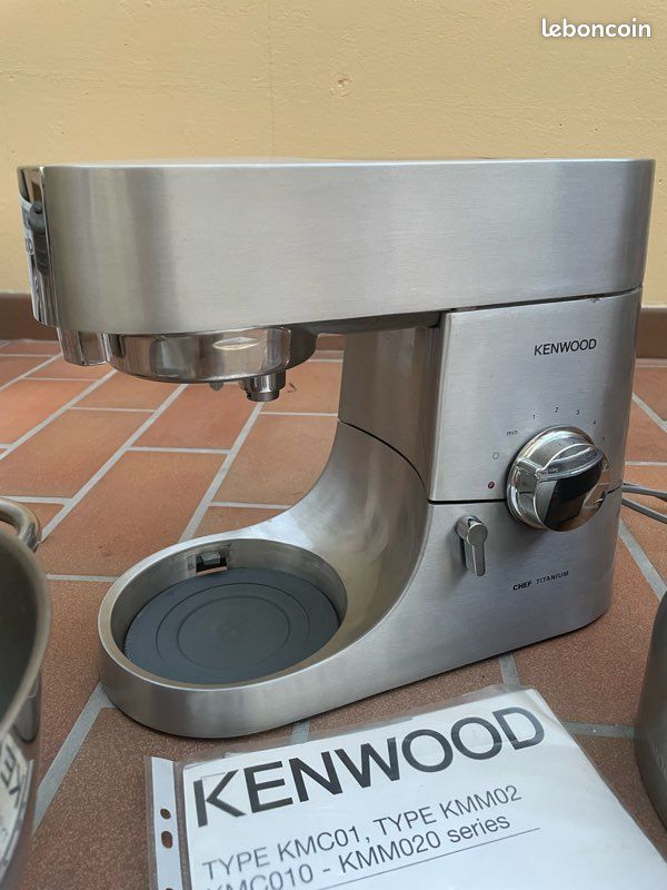 Robot Kenwood KMC01 (image 1)