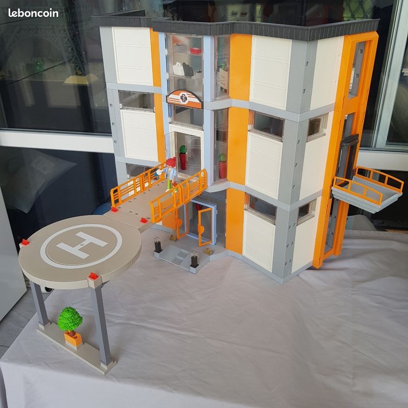 PLAYMOBIL Hôpital 70190 + extensions 6445 et 9848 (image 15)