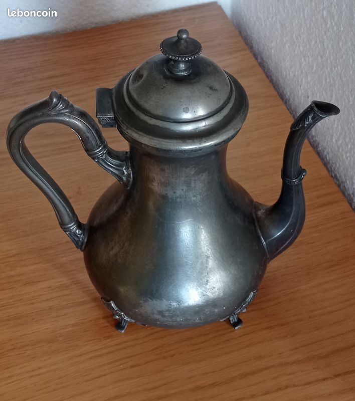 Cafetière théière anglaise en étain XIXème (image 4)