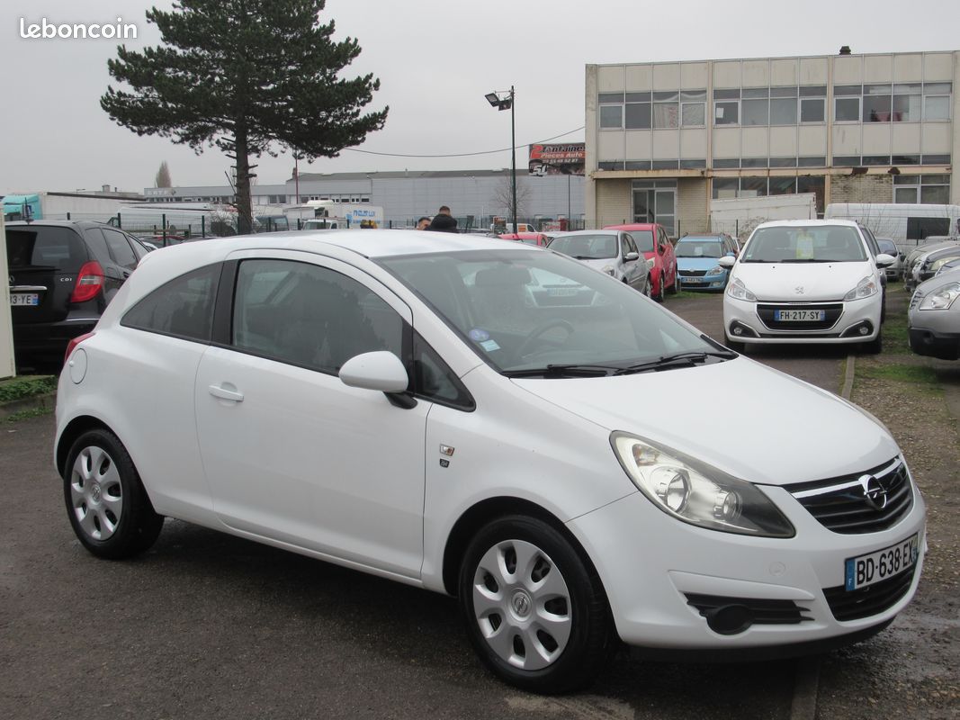 Opel corsa 1.0 65ch twinsport 44000 km seulement (image 4)