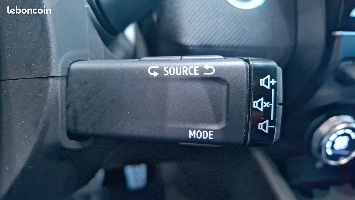 Renault clio e tech full hybrid 145 ch gsr2 (image 25)