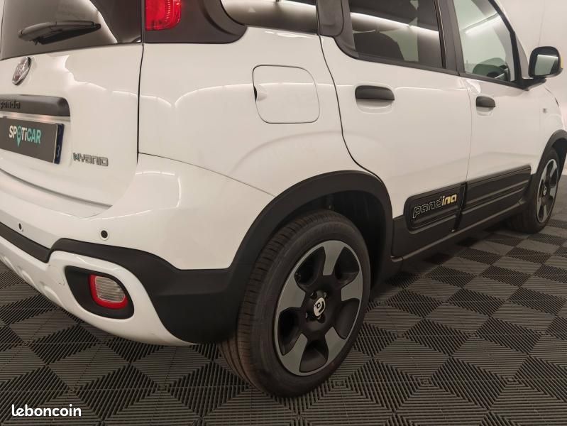 Fiat Panda Pandina 1.0 65ch BSG S&S Hybrid Cross (image 25)