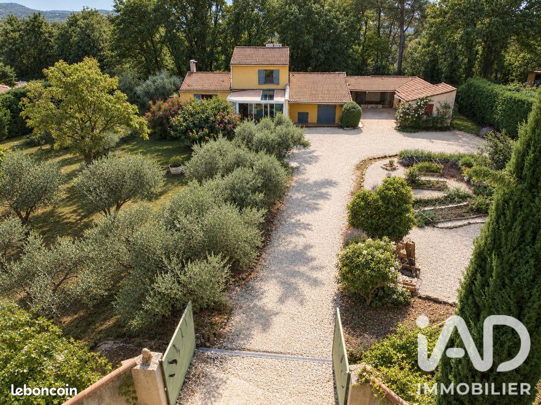 Maison 4 pièces 110 m² · à Pourrières · 110 m² · 459 000 €