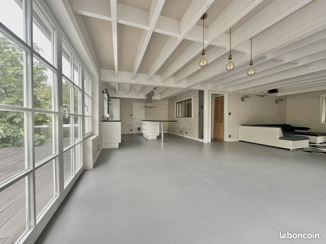 Maison 8 pièces 210 m² · à Cassel · 210 m² · 360 000 €