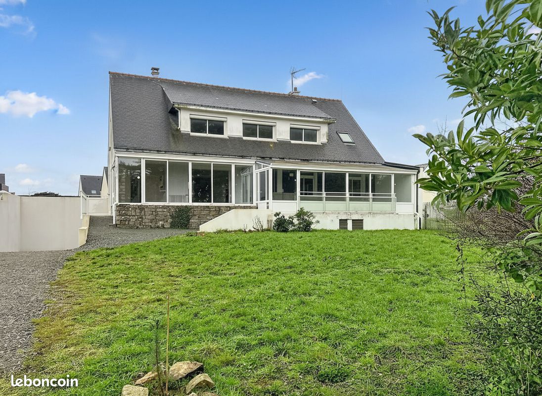 Maison 5 pièces 205 m² · à Sarzeau · 205 m² · 365 000 €