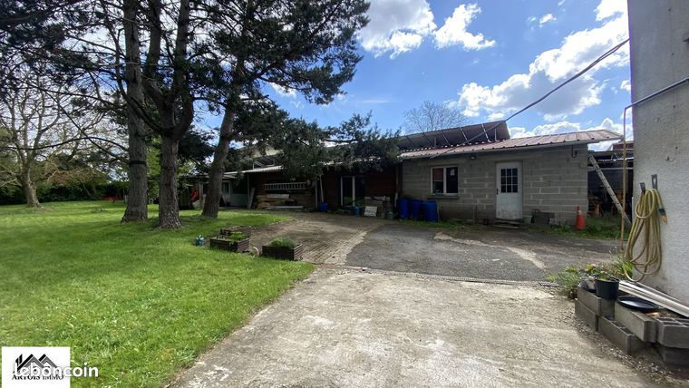 Maison 1 pièce 185 m²