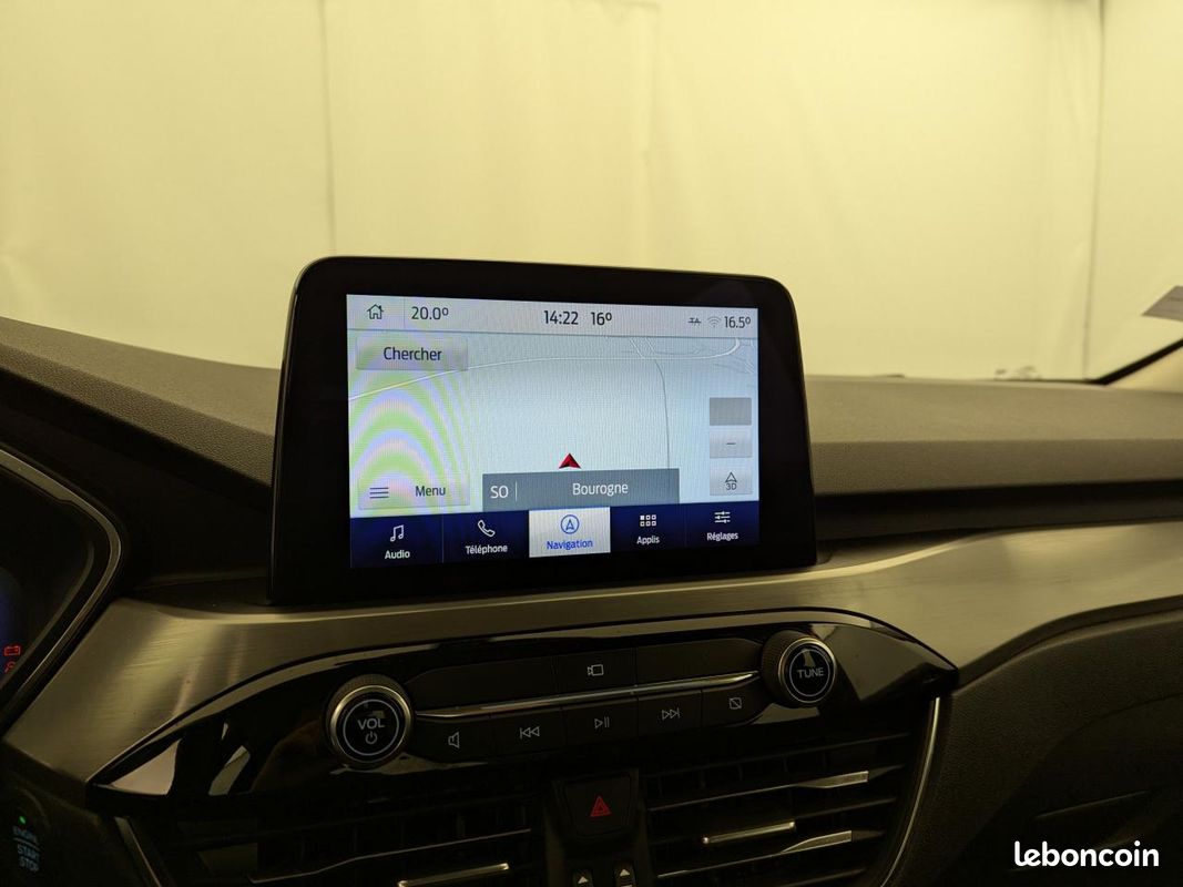 FORD KUGA 1.5 EcoBlue - 120 - BVA 4x2 Titanium (image 24)