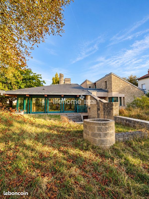 Maison 7 pièces 320 m² · à Saint-Maur-des-Fossés · 320 m² · 4 180 000 €