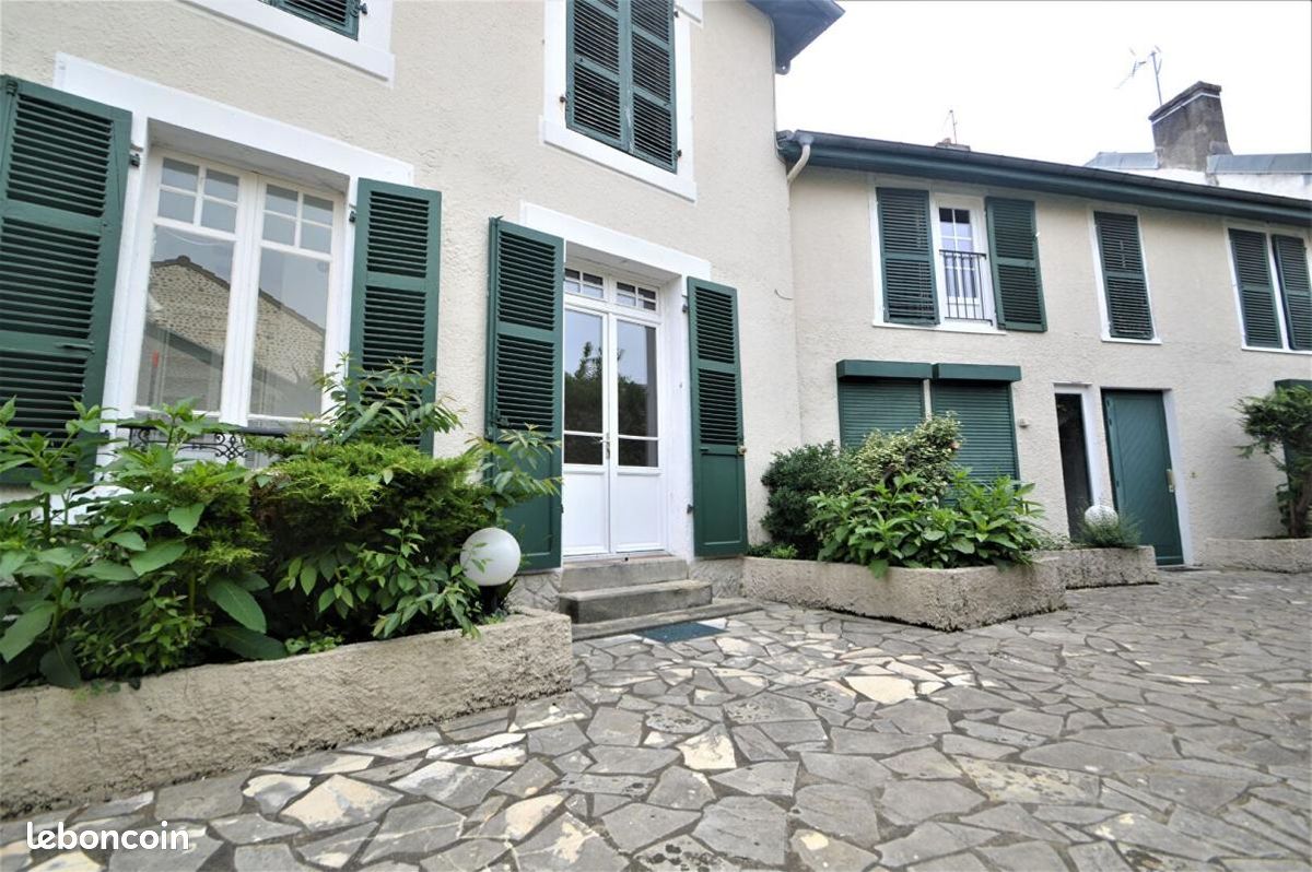Appartement 1 pièce 14 m² · à Pau · 14 m² · 350 €/mois
