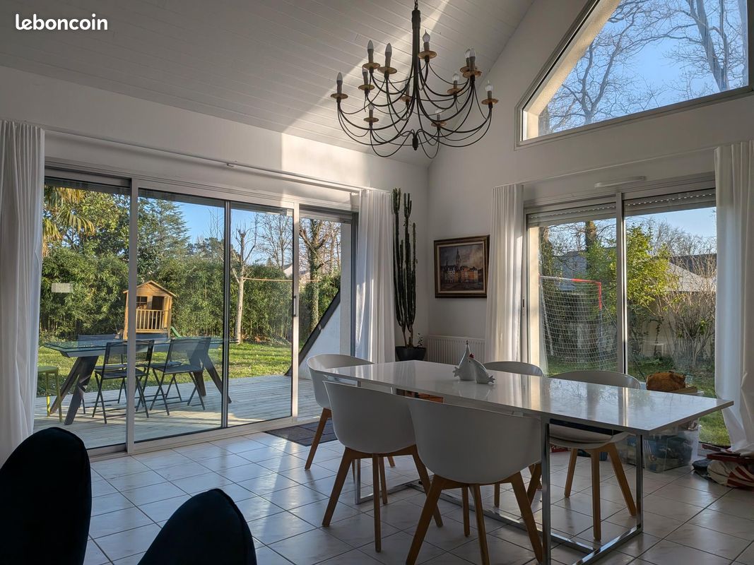 Maison 7 pièces 182 m² · à Sautron · 182 m² · 538 200 €