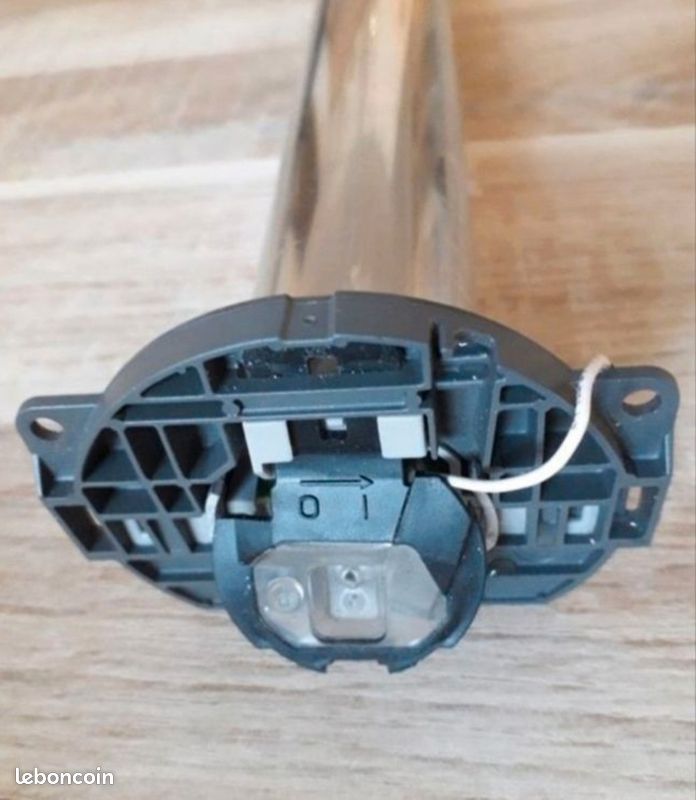 Moteur Vélux SSL 834296 avec batterie neuve (image 5)