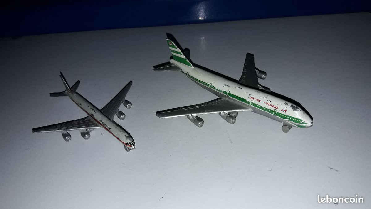 Avion Miniature Schabak Boeing 747-400 échelle 1/500 - Boîte Incluse