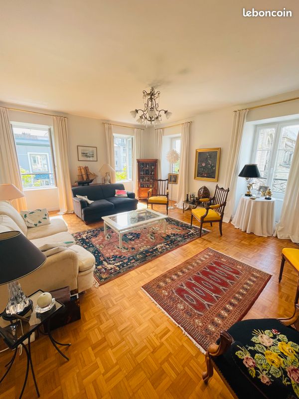 Appartement 5 pièces 130 m² · à Brest · 130 m² · 299 000 €