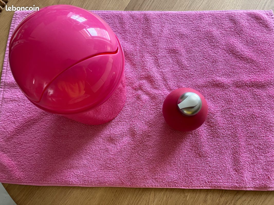 Tapis de bain + distributeur+poubelle (image 2)