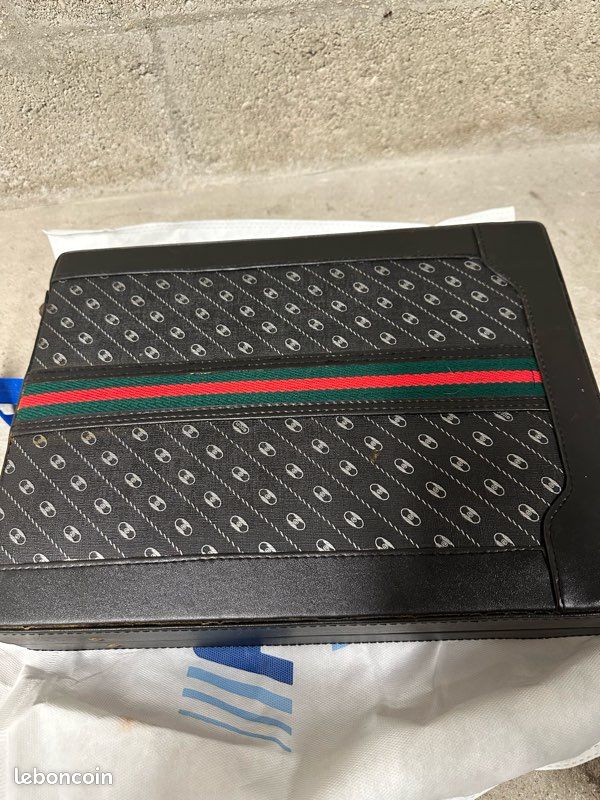 Malette Gucci vintage Accessoires Bagagerie