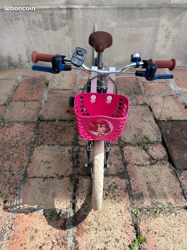 Vélo BTWIN Alu City 900 (image 2)