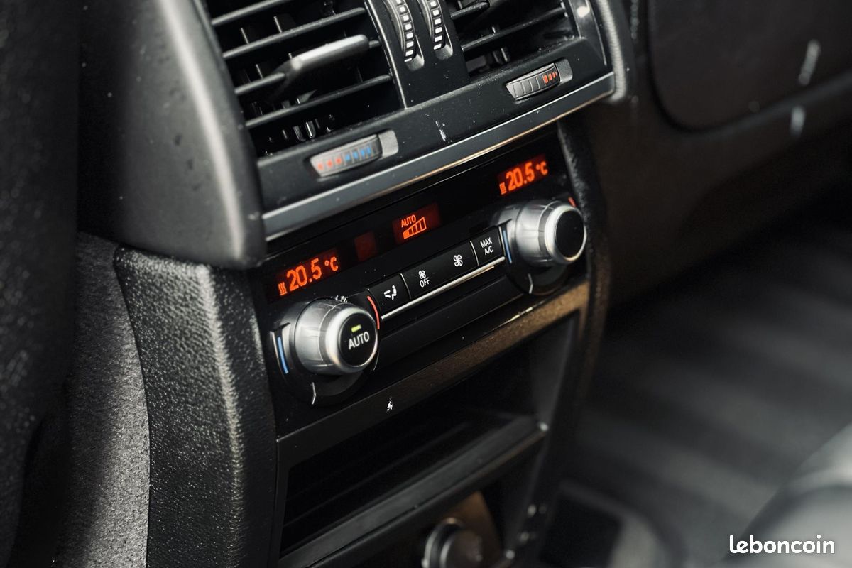 BMW X5 M - BVA F85 575cv / HUD / Bang & olufsen / Toit pano./ Moteur neuf (image 22)