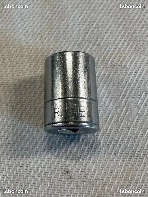 FACOM R.11E Douille 1/4" 12 pans 11mm (image 1)