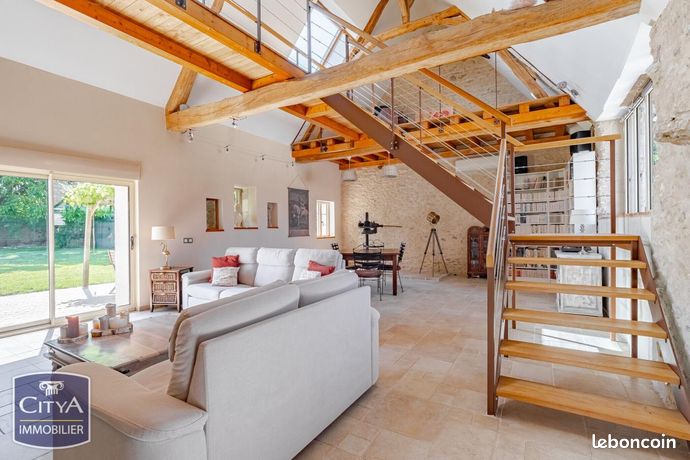 Longère 6 pièces 274 m²