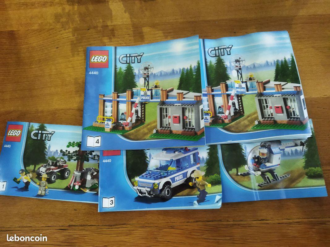 Lego commissariat de police 4440 (image 3)