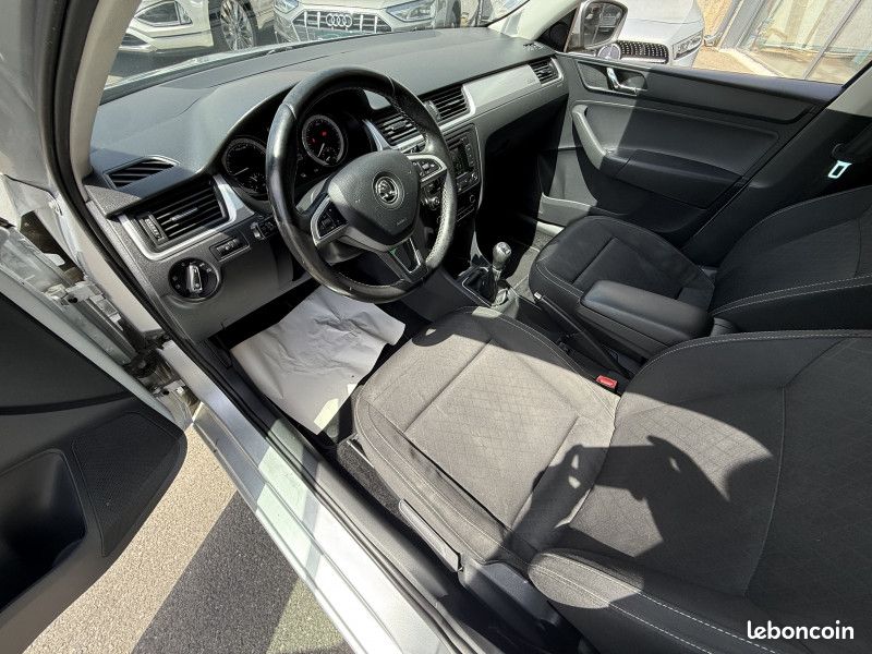 Skoda RAPID 1.6 TDI 105CH CR FAP GREENTEC TOUR DE FRANCE (image 15)