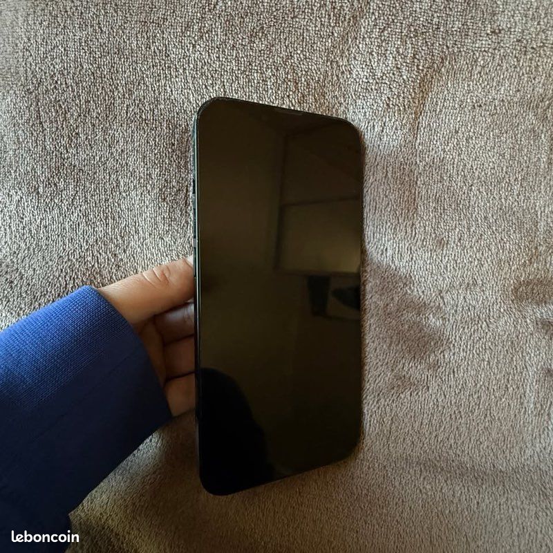 IPhone 13 (image 11)