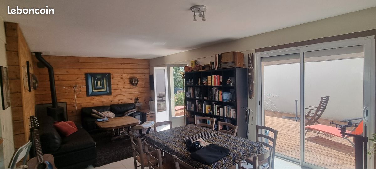 Maison 6 pièces 140 m² · à Soliers · 140 m² · 180 000 €