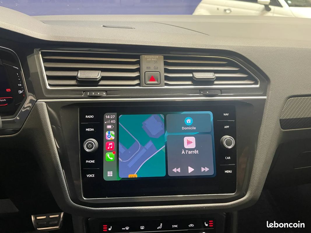 VOLKSWAGEN Tiguan 2.0 TDI 150ch R-Line - 2022 - CarPlay - Virtual cockpit - Led d'ambiance - Boîte auto (image 33)