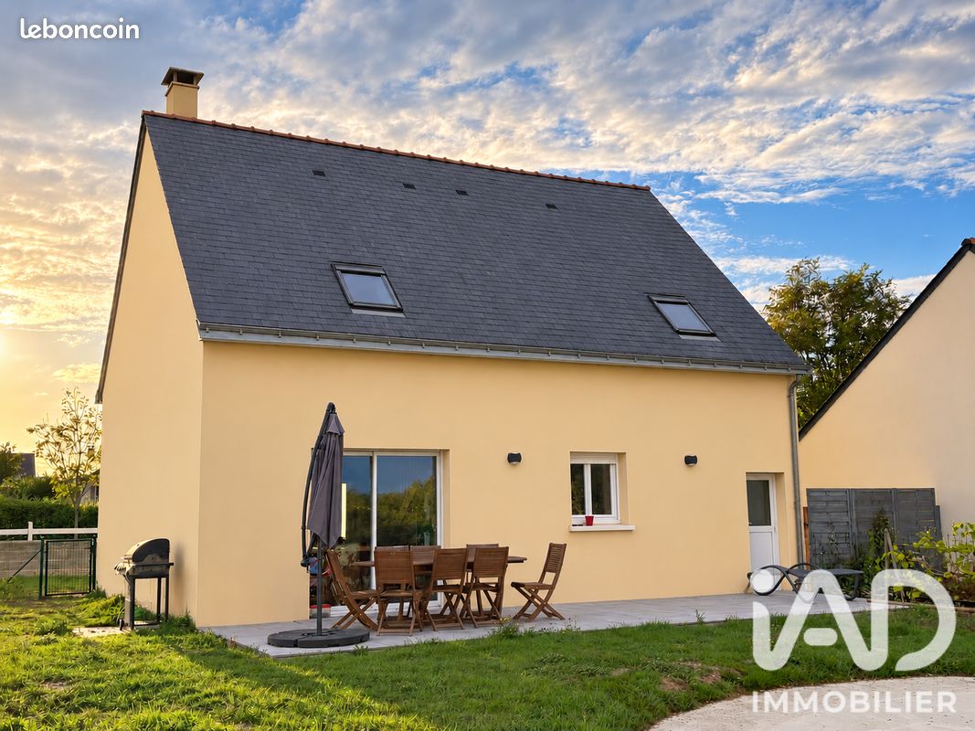 Maison 5 pièces 93 m² · à Champtocé-sur-Loire · 93 m² · 220 000 €