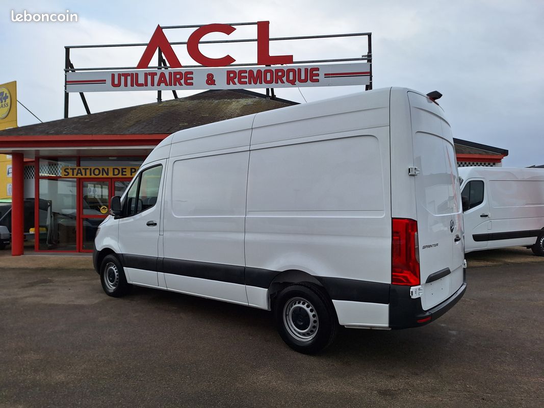 Mercedes sprinter 317 cdi 37 170ch fourgon first 33325 ht (image 4)