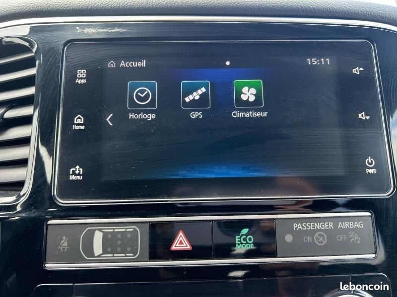 Mitsubishi Outlander PHEV Twin Motor Business 4WD Euro6d-T EVAP 5cv (image 18)