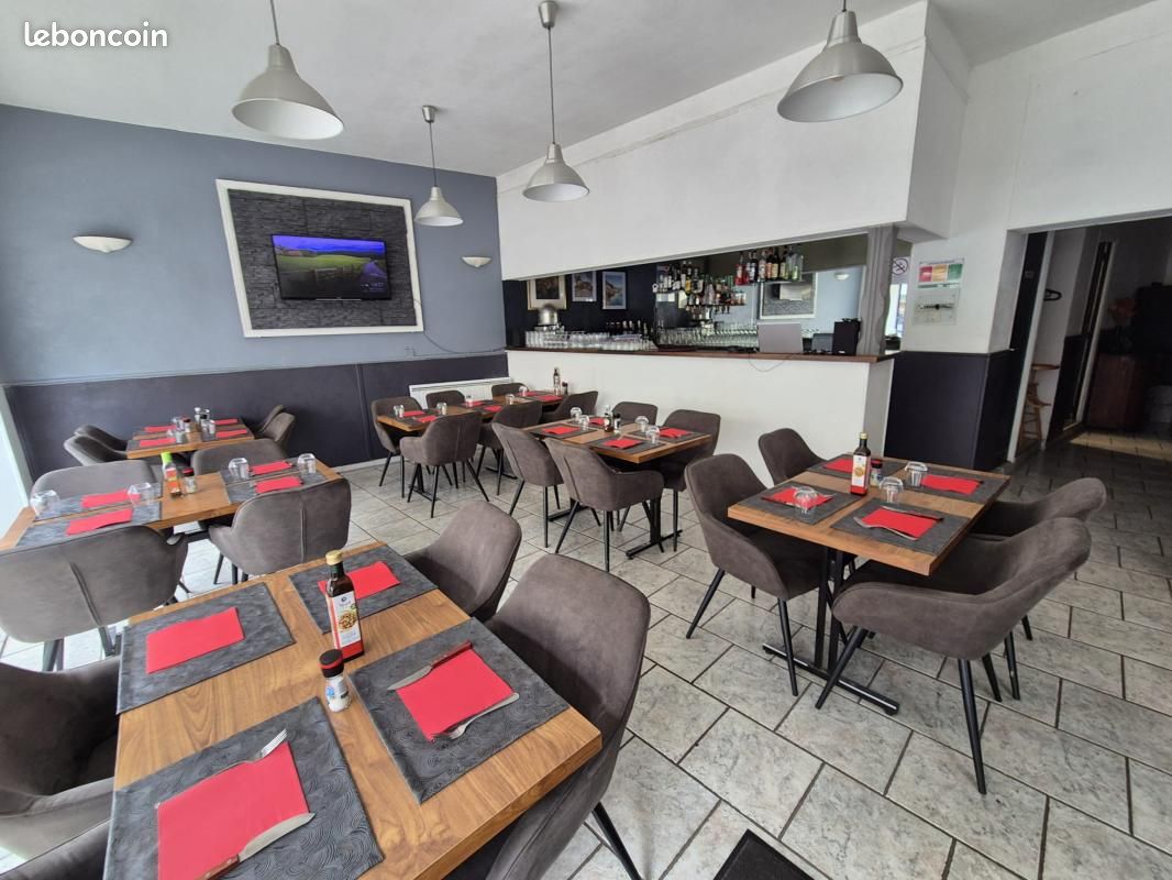 Immeuble 10 pièces 270 m² · à Villers-Cotterêts · 270 m² · 630 000 €