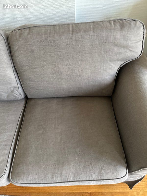 Canapé IKEA gris (image 2)