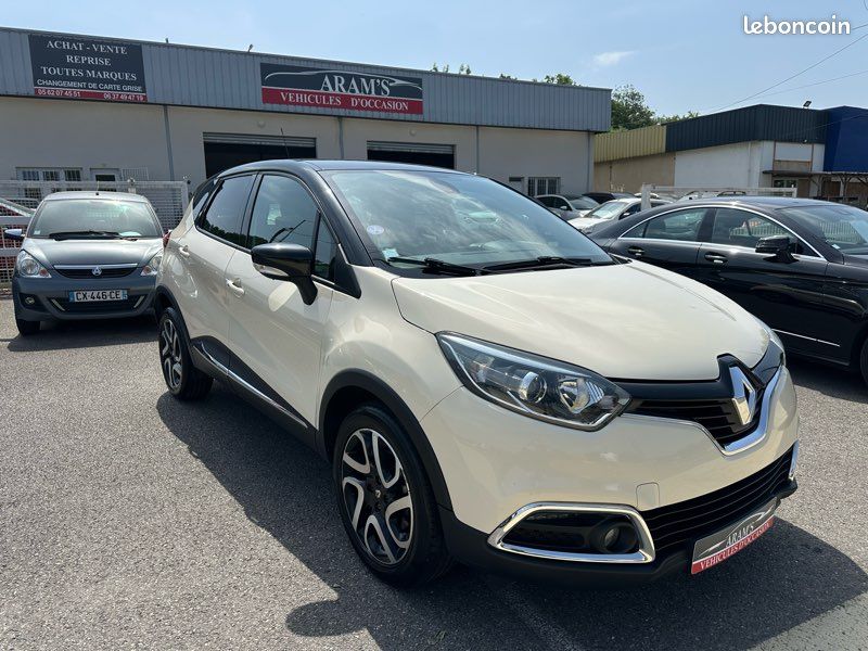 Renault Captur 1.2 tce 120cv (image 1)