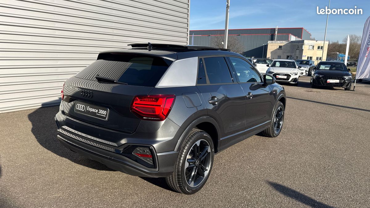 AUDI Q2 35 TFSI 150 S tronic 7 S line (image 5)