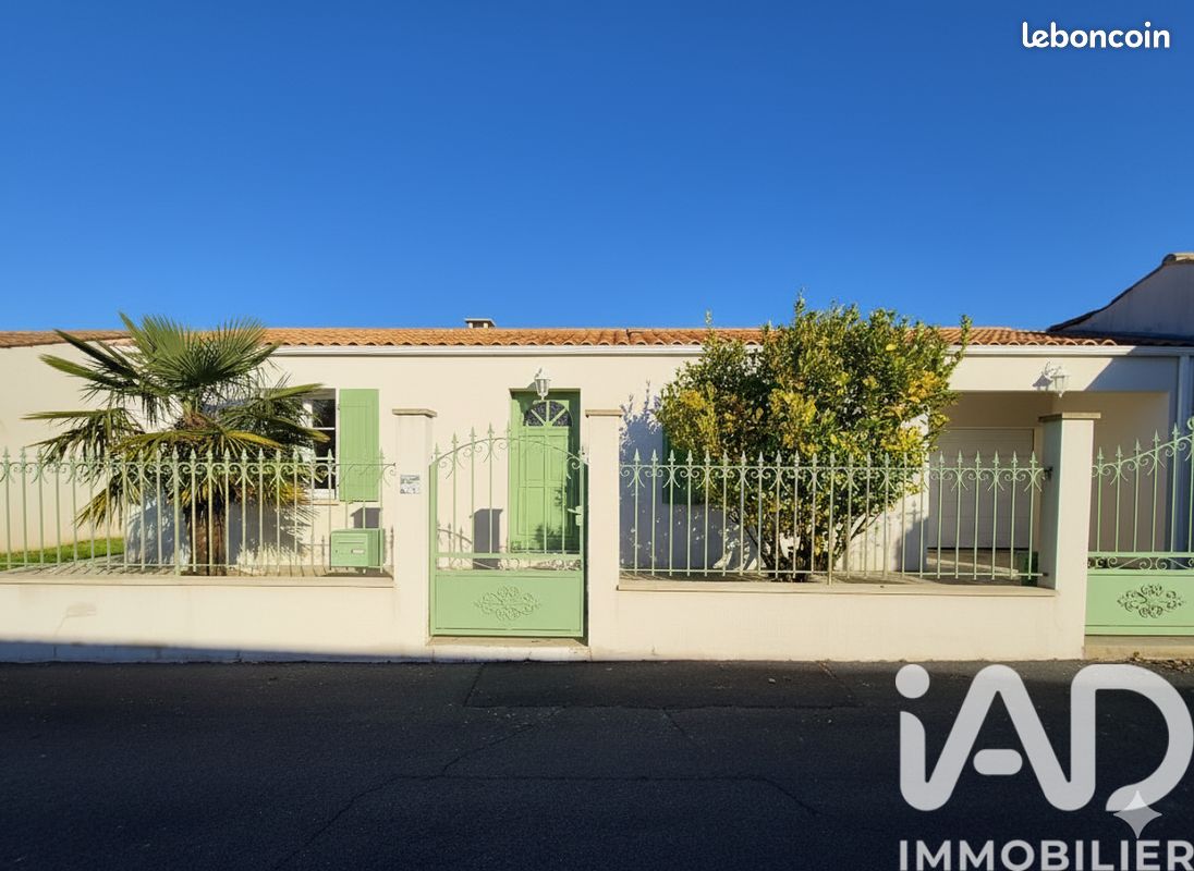 Maison 5 pièces 91 m² · à Rochefort · 91 m² · 287 000 €