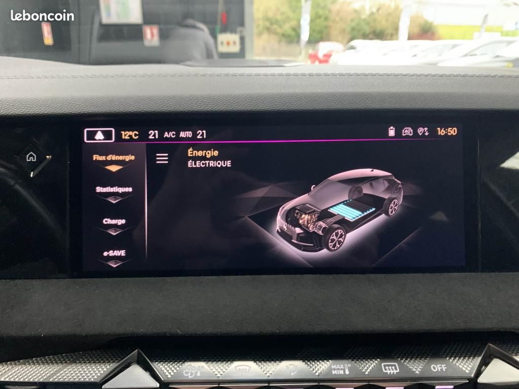DS DS4 E-Tense - 225 Performance Line + / Caméra de recul/ CarPlay (image 17)