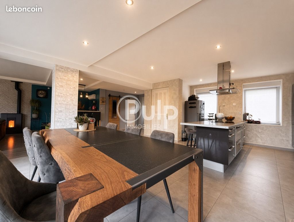 Maison 8 pièces 152 m² · à Lécluse · 152 m² · 259 000 €