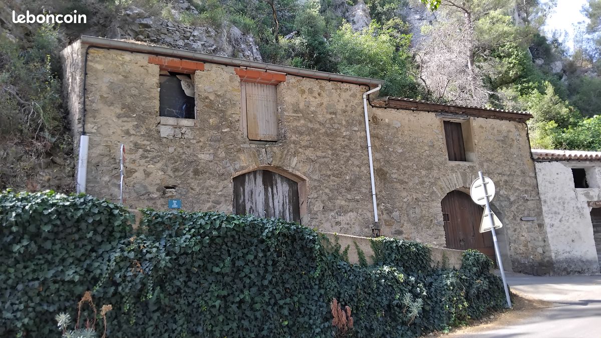 Maison 4 pièces 100 m² · à Perpignan · 100 m² · 30 000 €