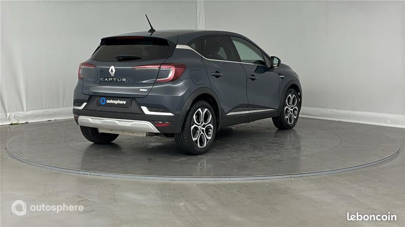 Renault Captur 1.6 E-Tech hybride rechargeable 160ch Intens -21 (image 5)