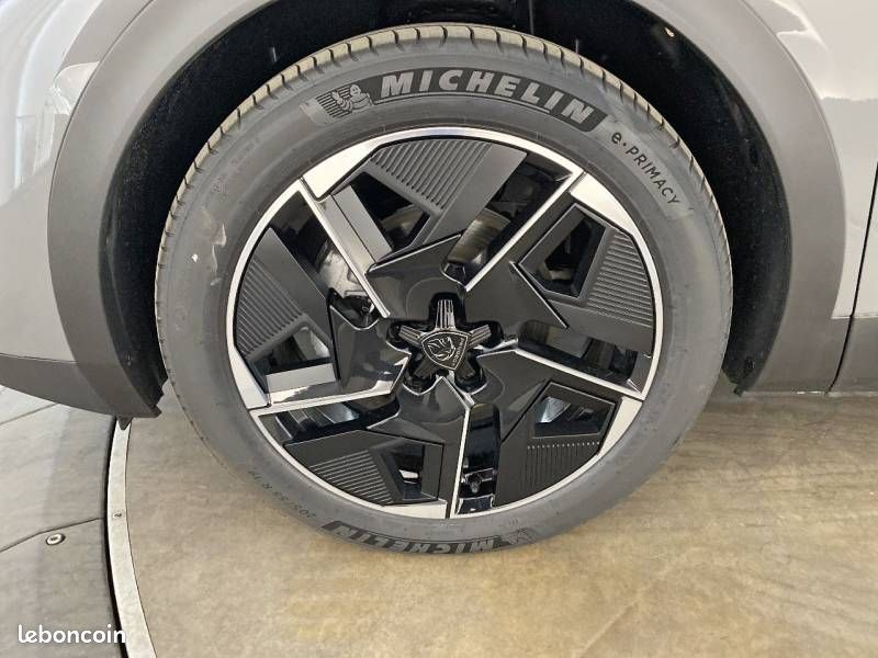 Peugeot 408 Hybrid 136 e-DCS6 GT (image 11)