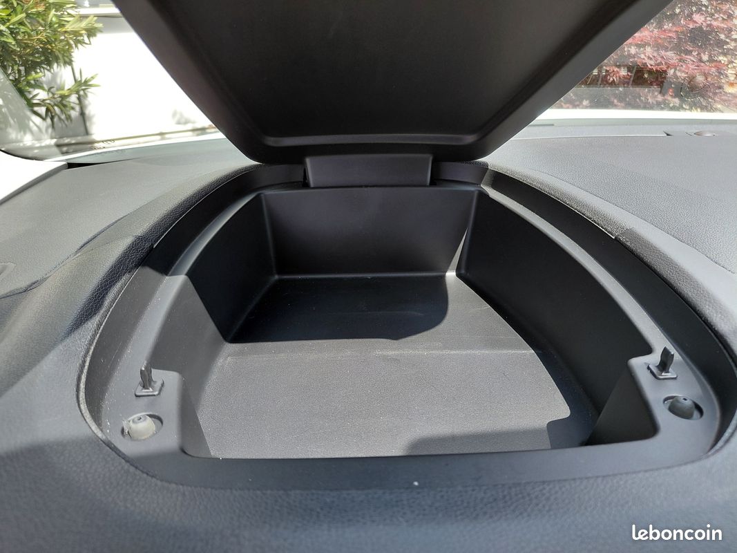 Citroen berlingo hdi 75cv club (image 10)