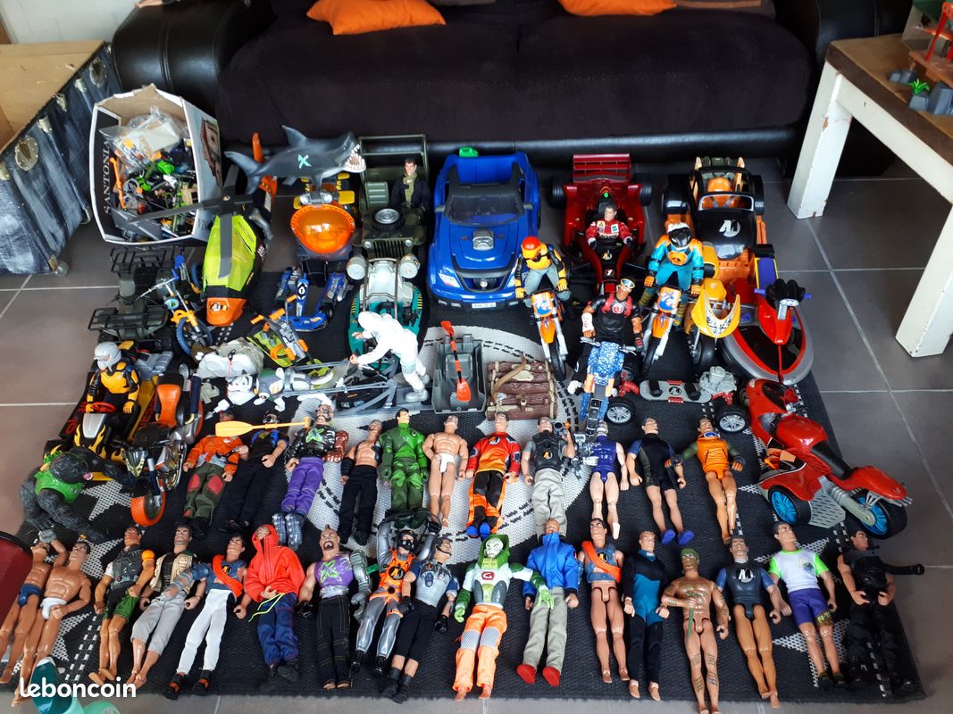 Action man (image 1)