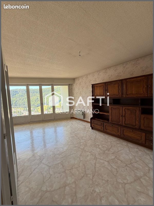 Appartement 4 pièces 68 m² · à Hauts de Bienne · 68 m² · 125 000 €
