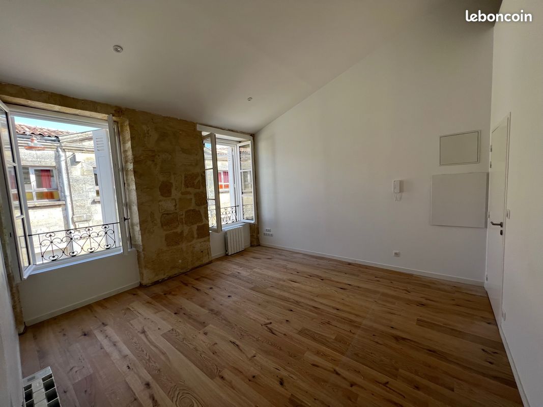 Appartement 2 pièces 43 m² · à Bordeaux · 43 m² · 990 €