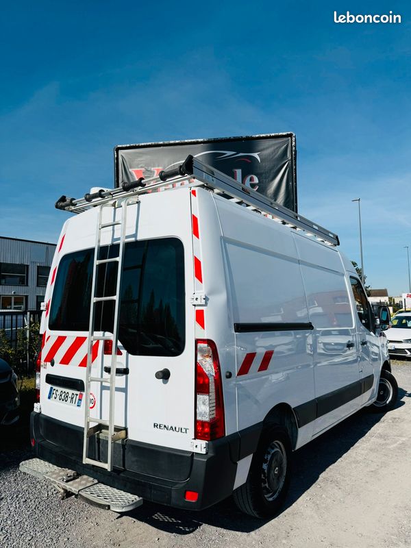 RENAULT MASTER Fg L2H2 2.3 Blue dCi 135ch Confort Euro6 13330EHT tva recup (image 2)